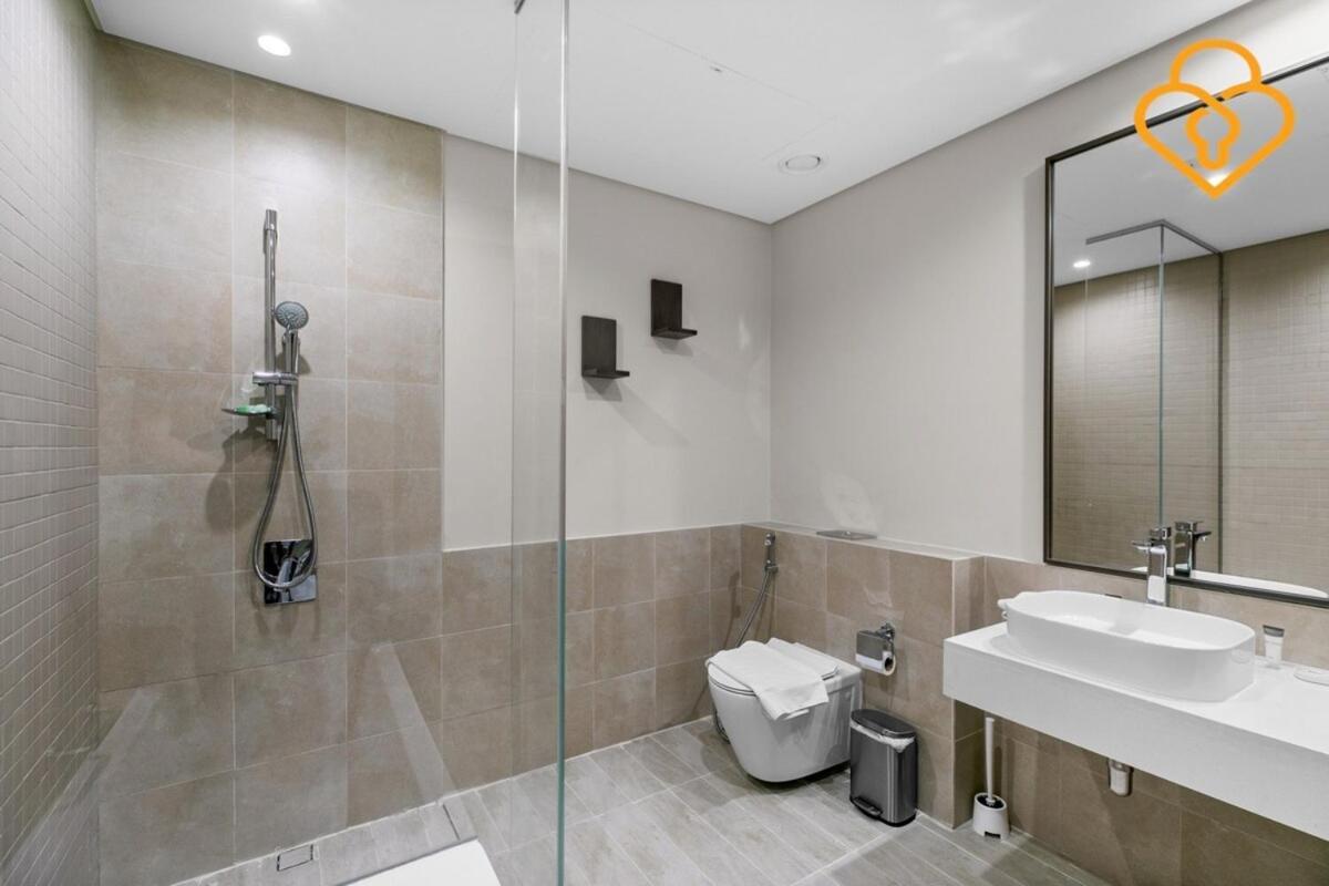 Large 3br Minutes To Wtc & Mall, 1 Zaabeel 03 Apartment Dubai