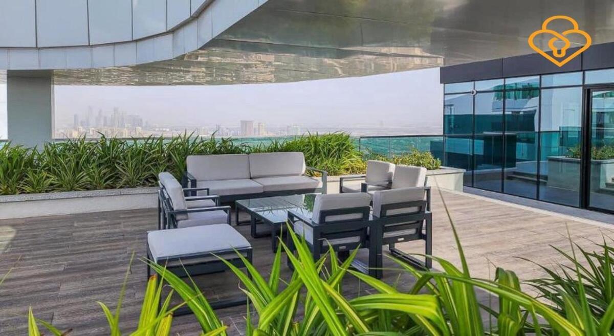 Apartment Large 3br Minutes To Wtc & Mall, 1 Zaabeel 03 Dubai