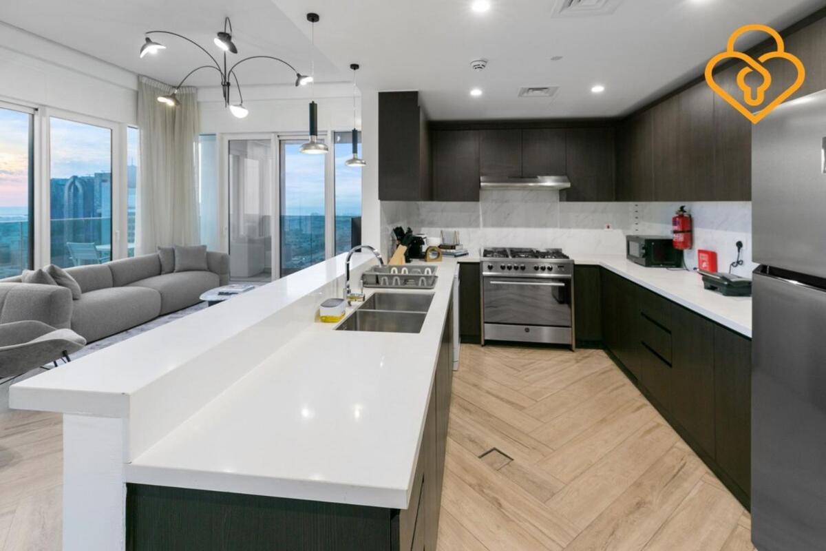Large 3br Minutes To Wtc & Mall, 1 Zaabeel 03 Apartment Dubai