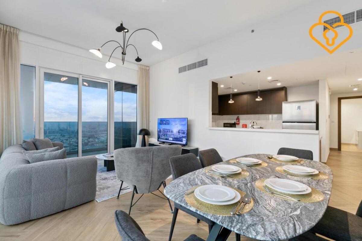 Large 3br Minutes To Wtc & Mall, 1 Zaabeel 03 Dubai