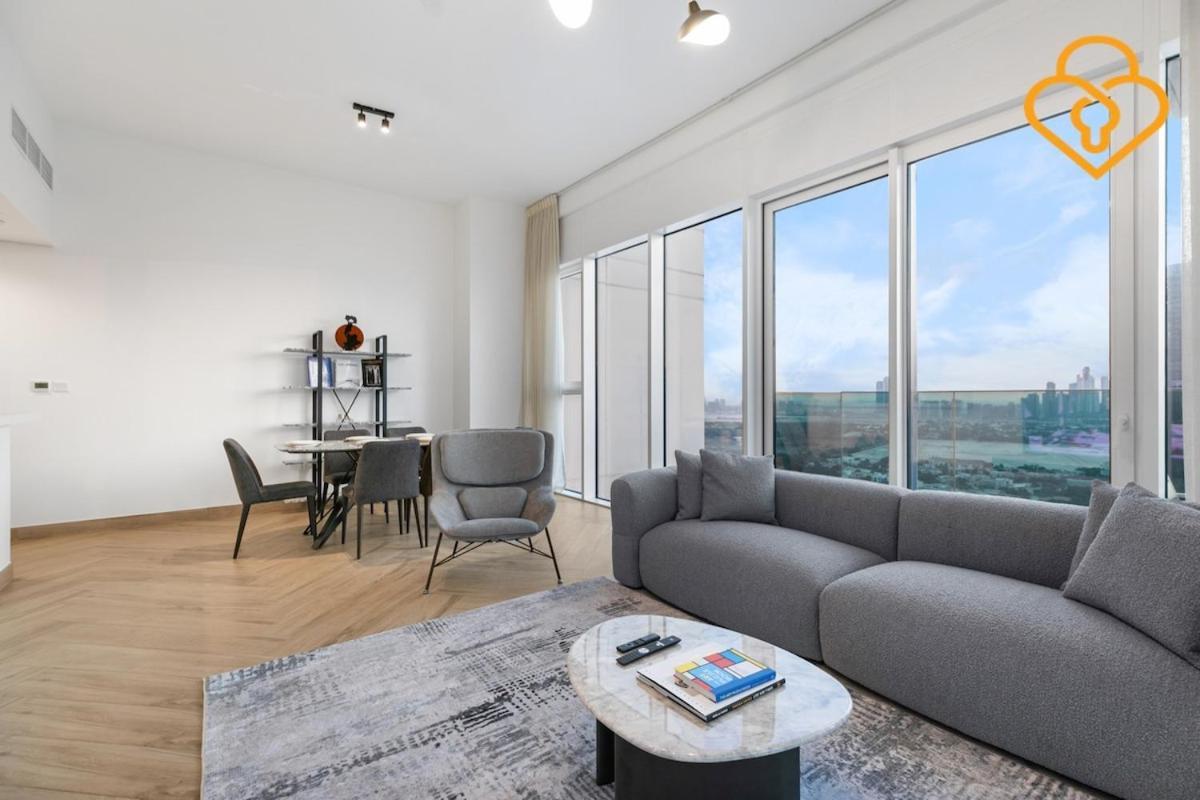 Large 3br Minutes To Wtc & Mall, 1 Zaabeel 03 * Dubai