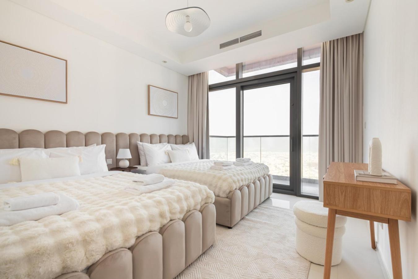 Urbanstays - Paramount Midtown Apartment Dubai