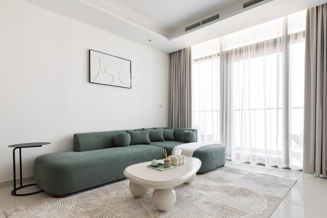Urbanstays - Paramount Midtown Apartment