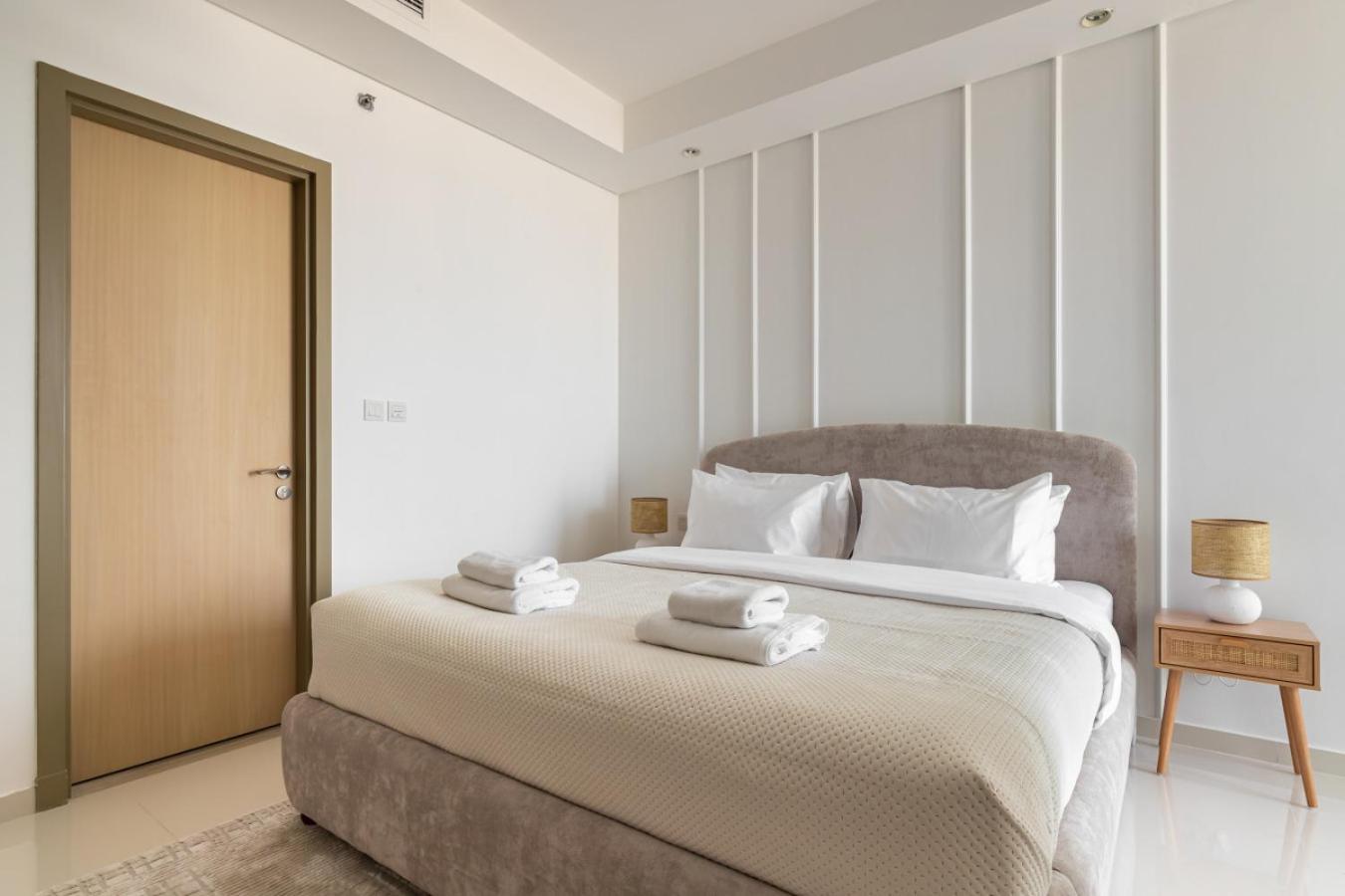 Urbanstays - Paramount Midtown * Dubai
