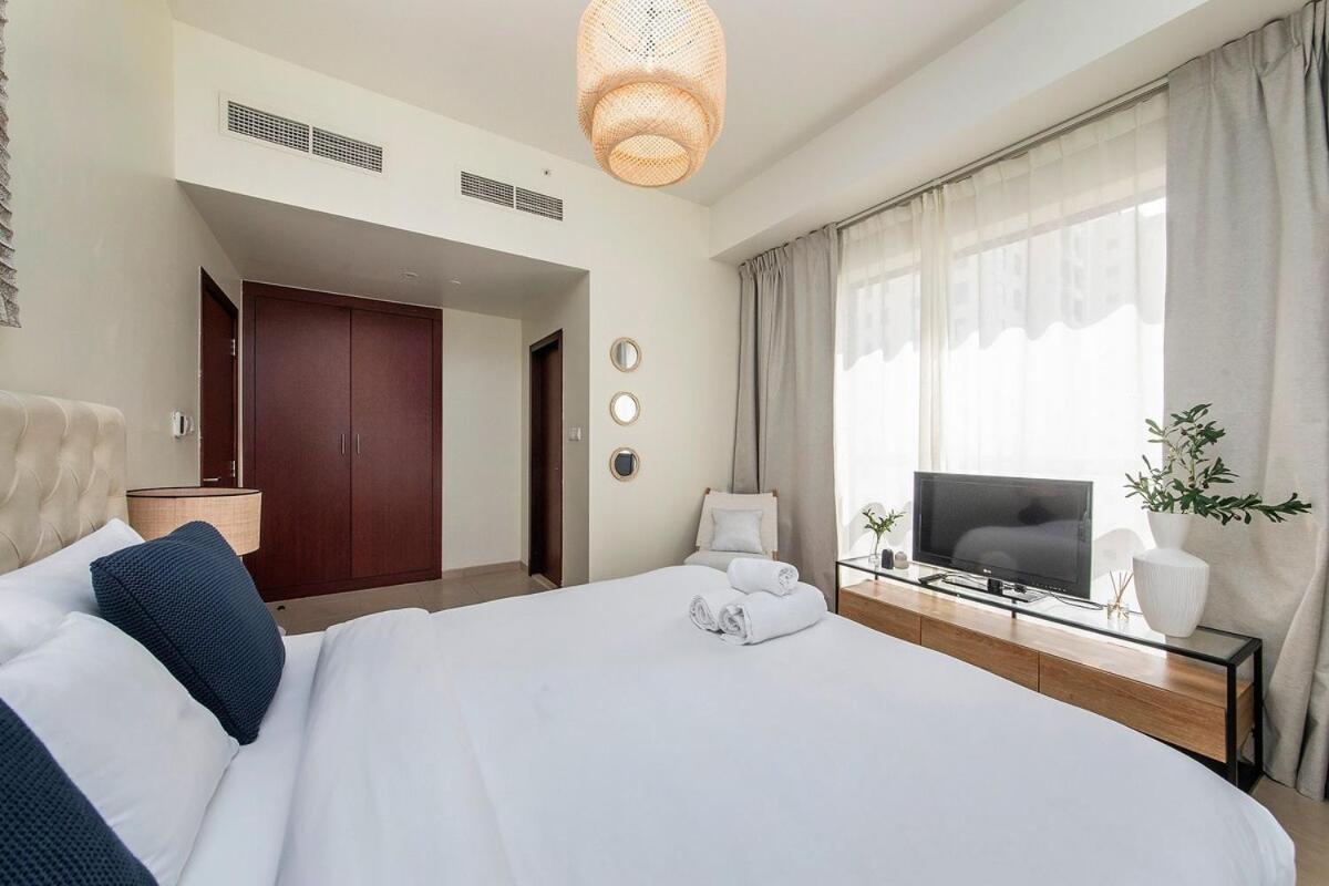 Apartment Marina 1bdr Bahar Dubai