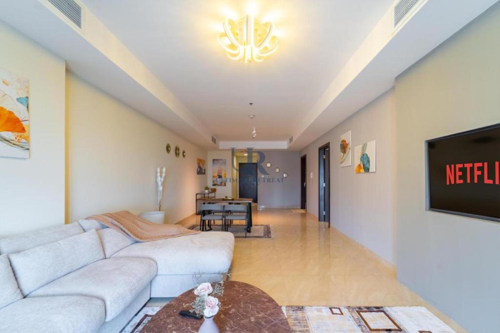 Huge 1-bedroom In Al Jaddaf Near Metro 11 Mins From Trade Fair Dubai
