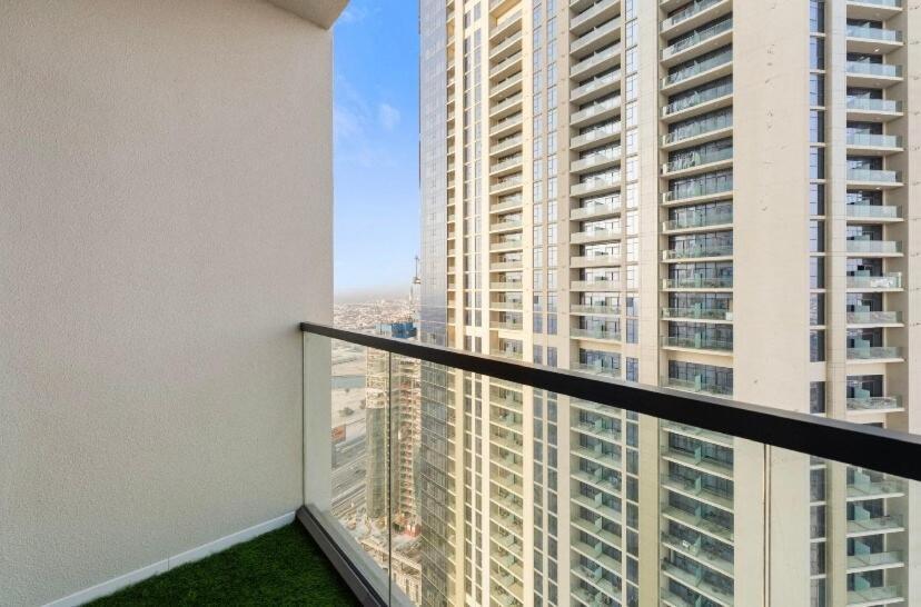 Luxury 2br Above The Clouds On38 Apartment