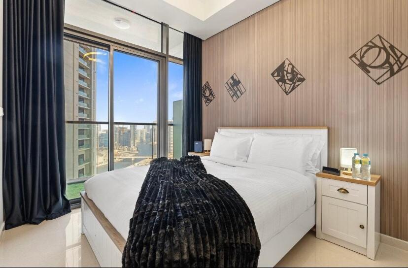 Luxury 2br Above The Clouds On38 Apartment