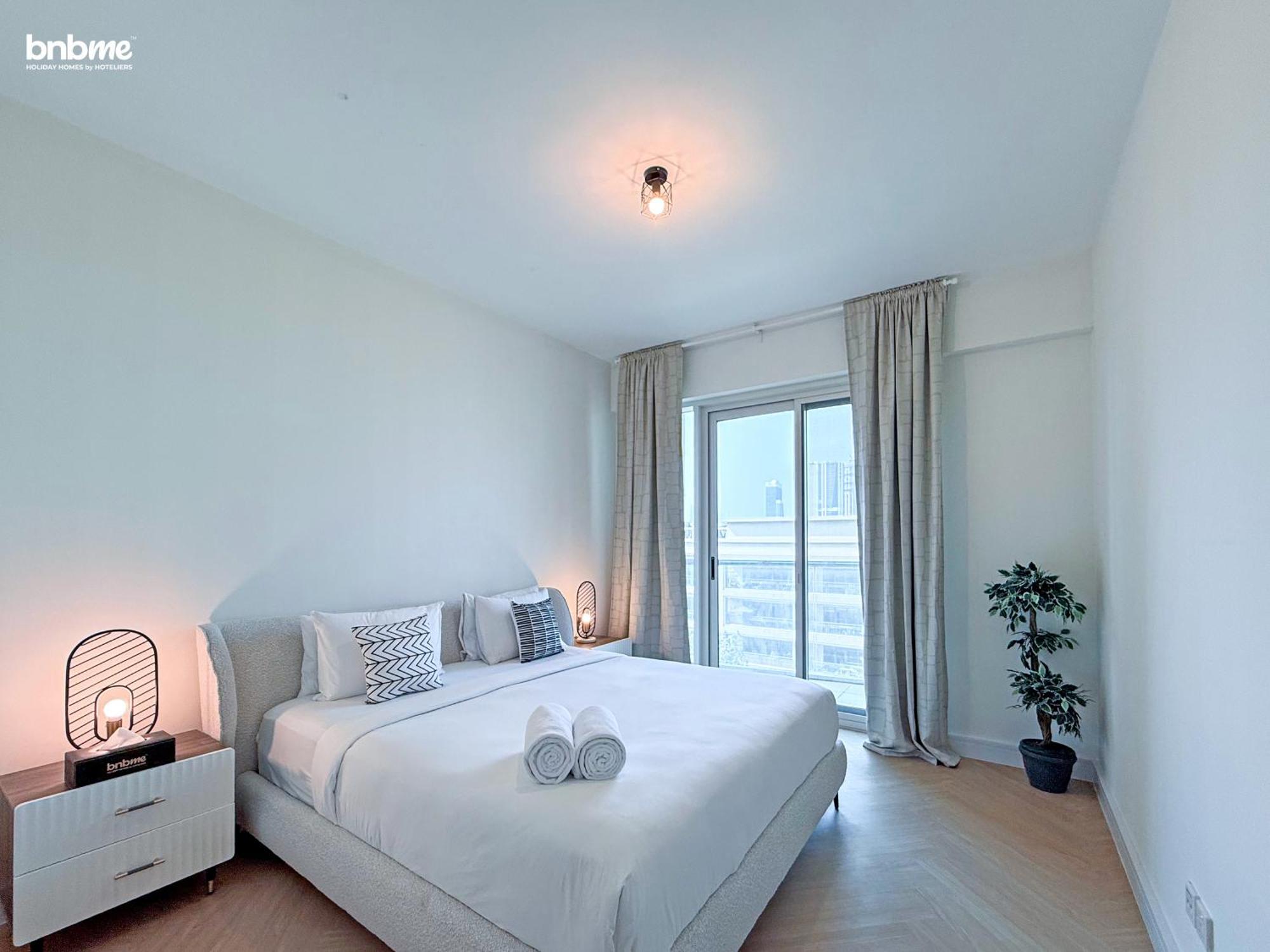 Bnbmehomes - Golf Tower 1 Dubai