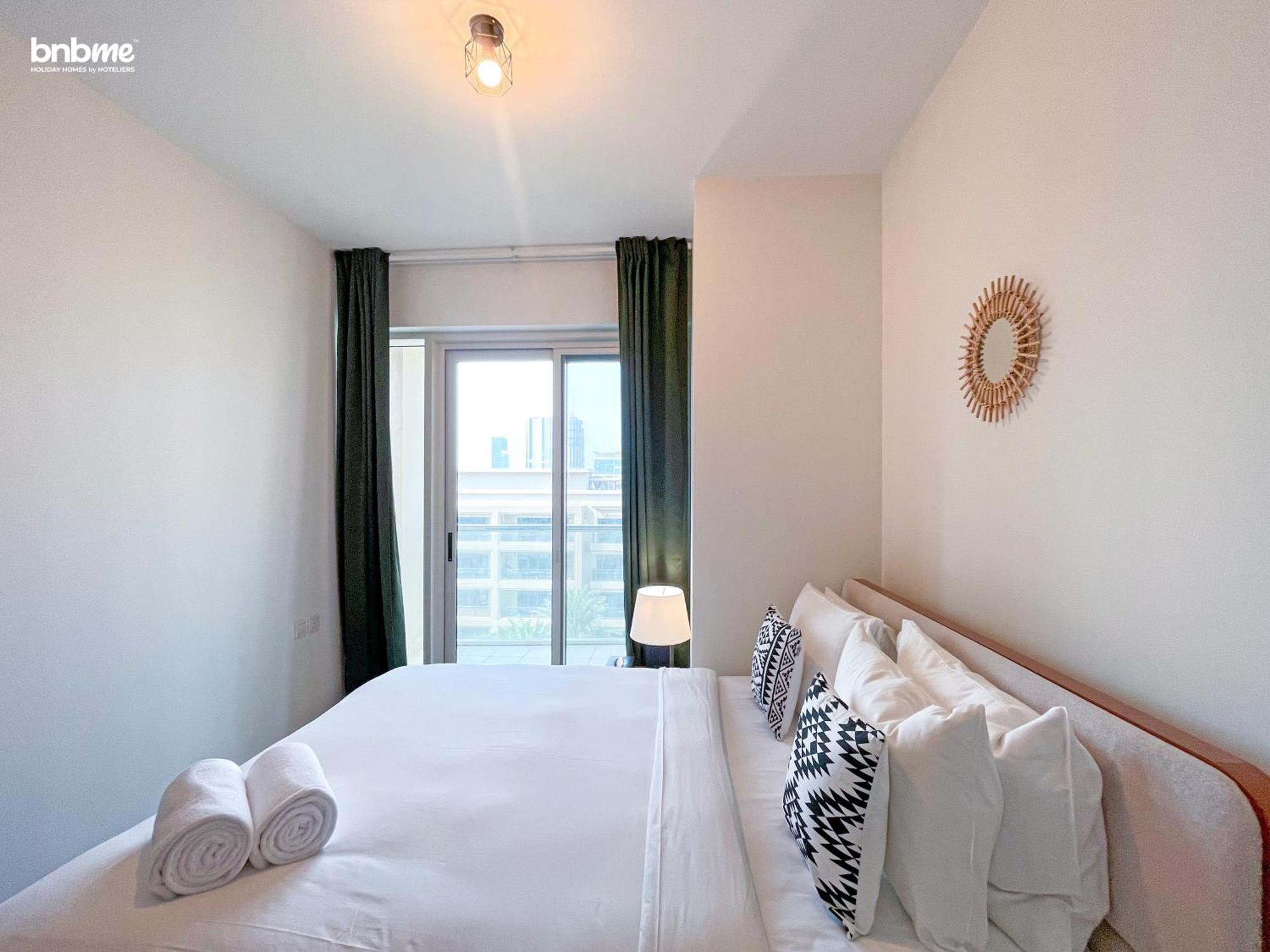 Bnbmehomes - Golf Tower 1 * Dubai