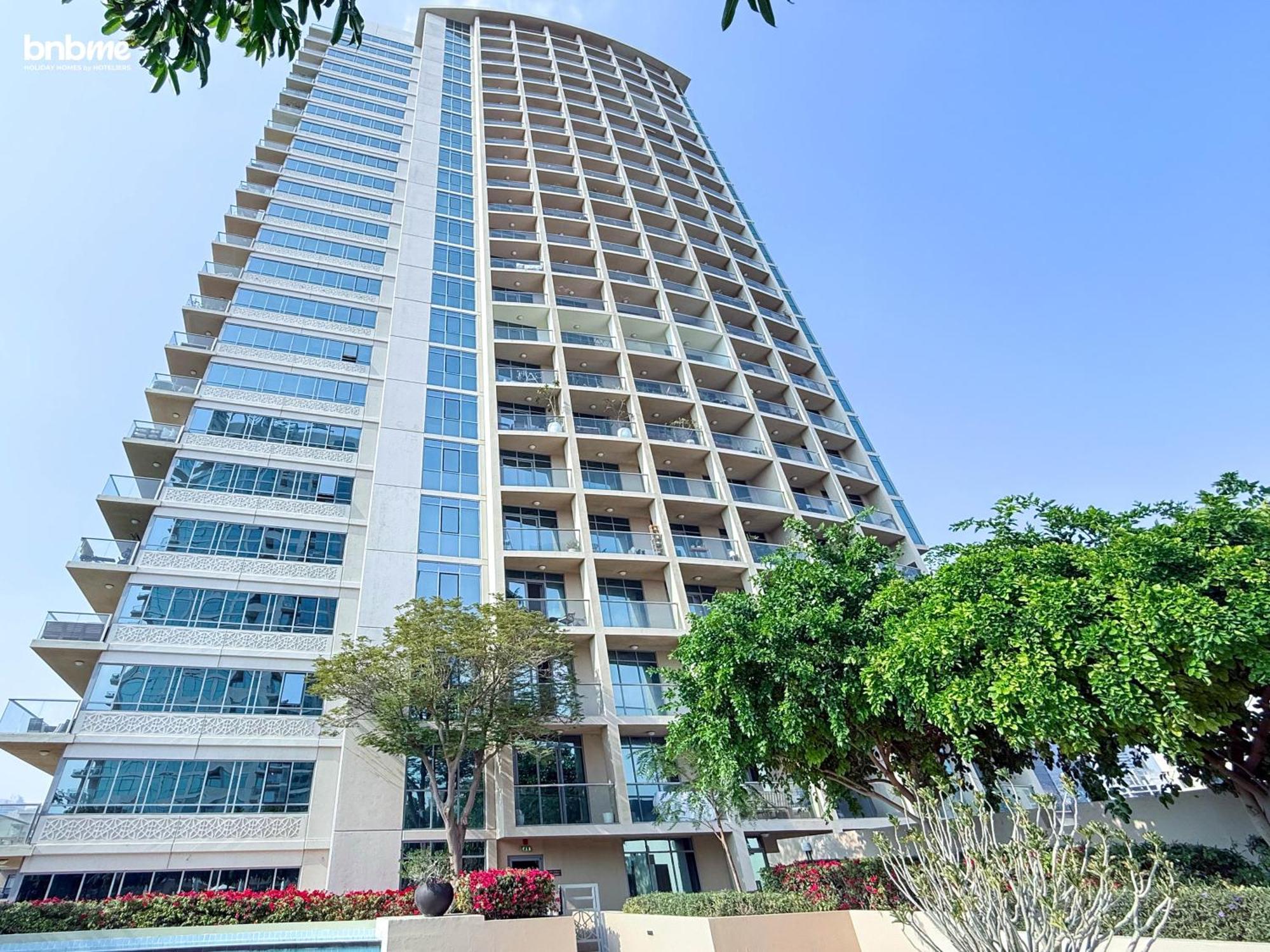 Bnbmehomes - Golf Tower 1 Dubai