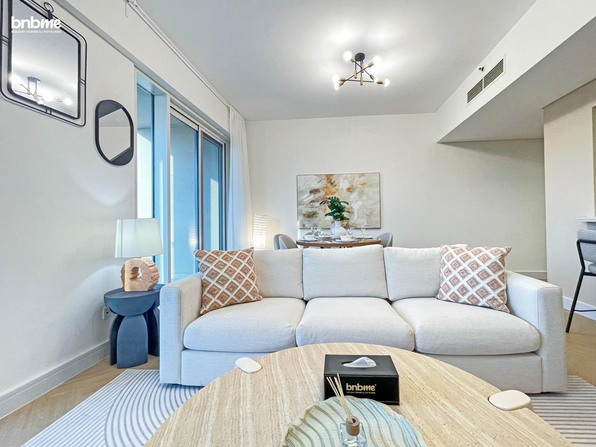 Bnbmehomes - Golf Tower 1 Apartment