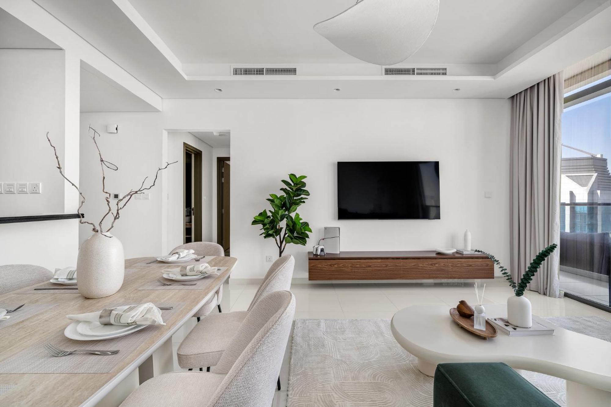 Urbanstays - Paramount Midtown Dubai