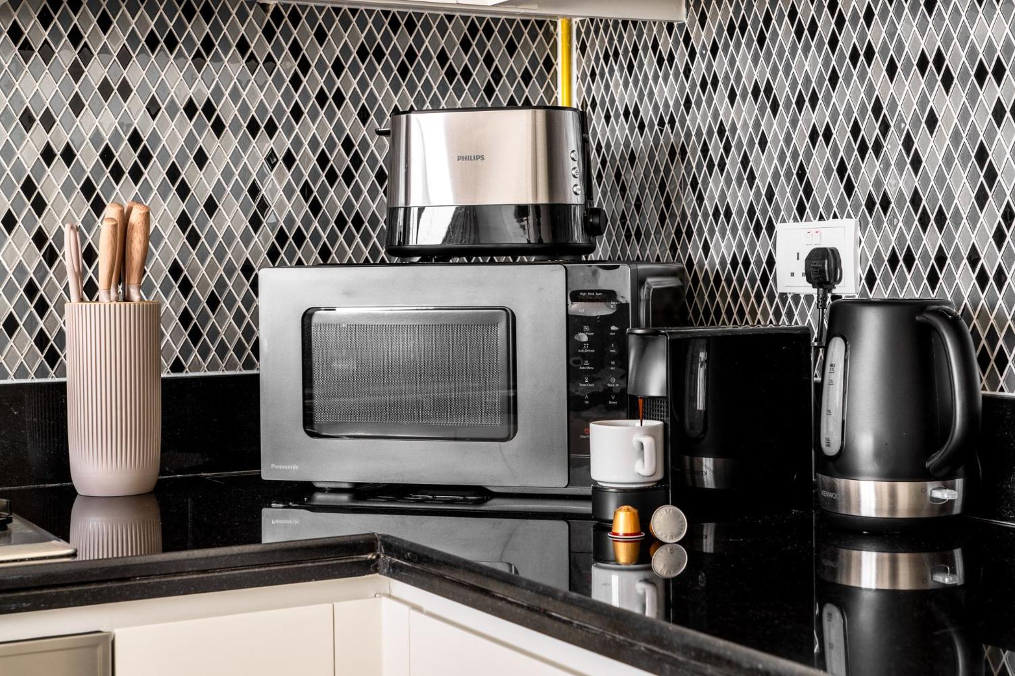 Apartment Urbanstays - Paramount Midtown