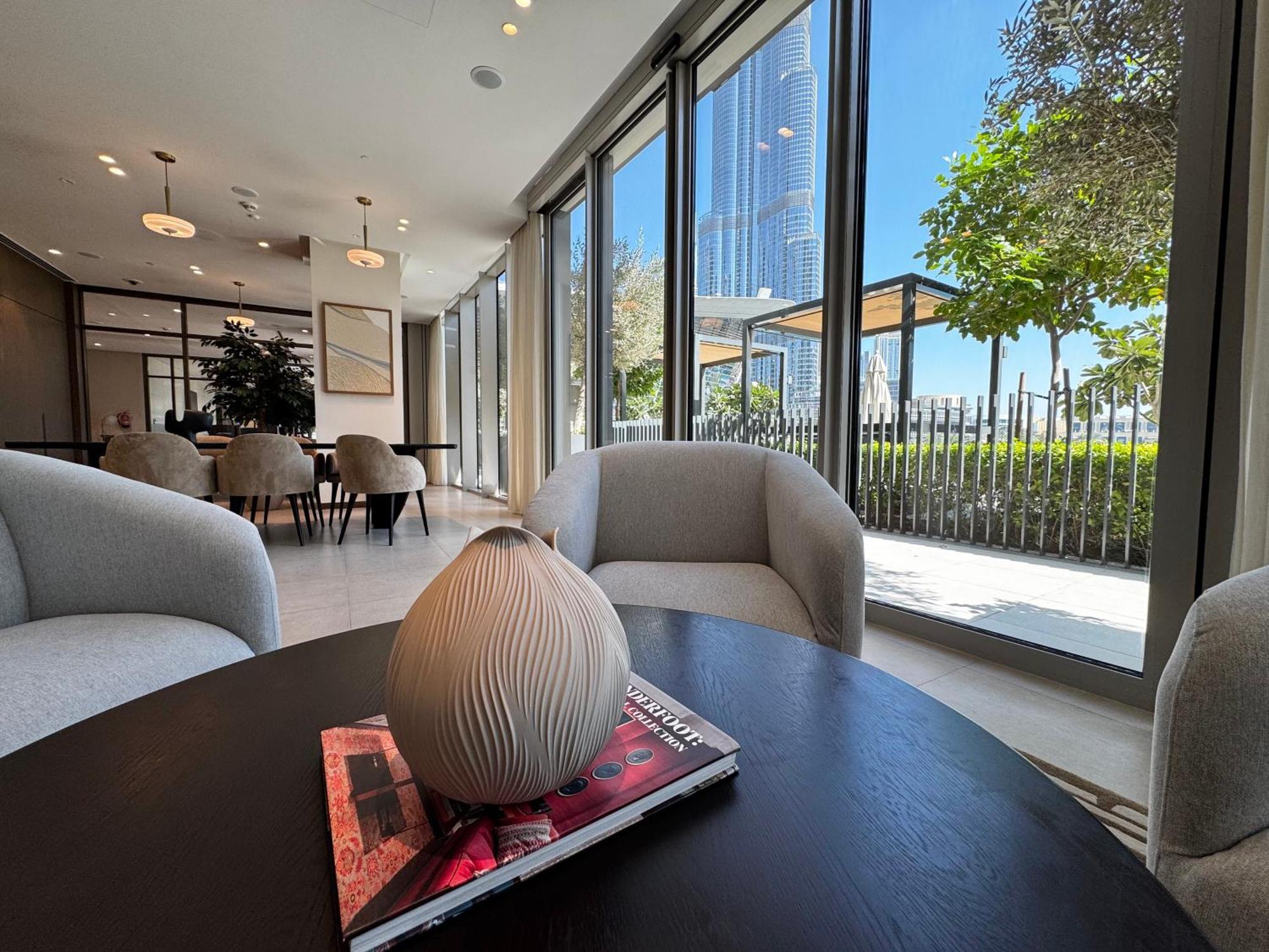 Apartment Stunning 1br Burj View From Infinity Pool Dubai