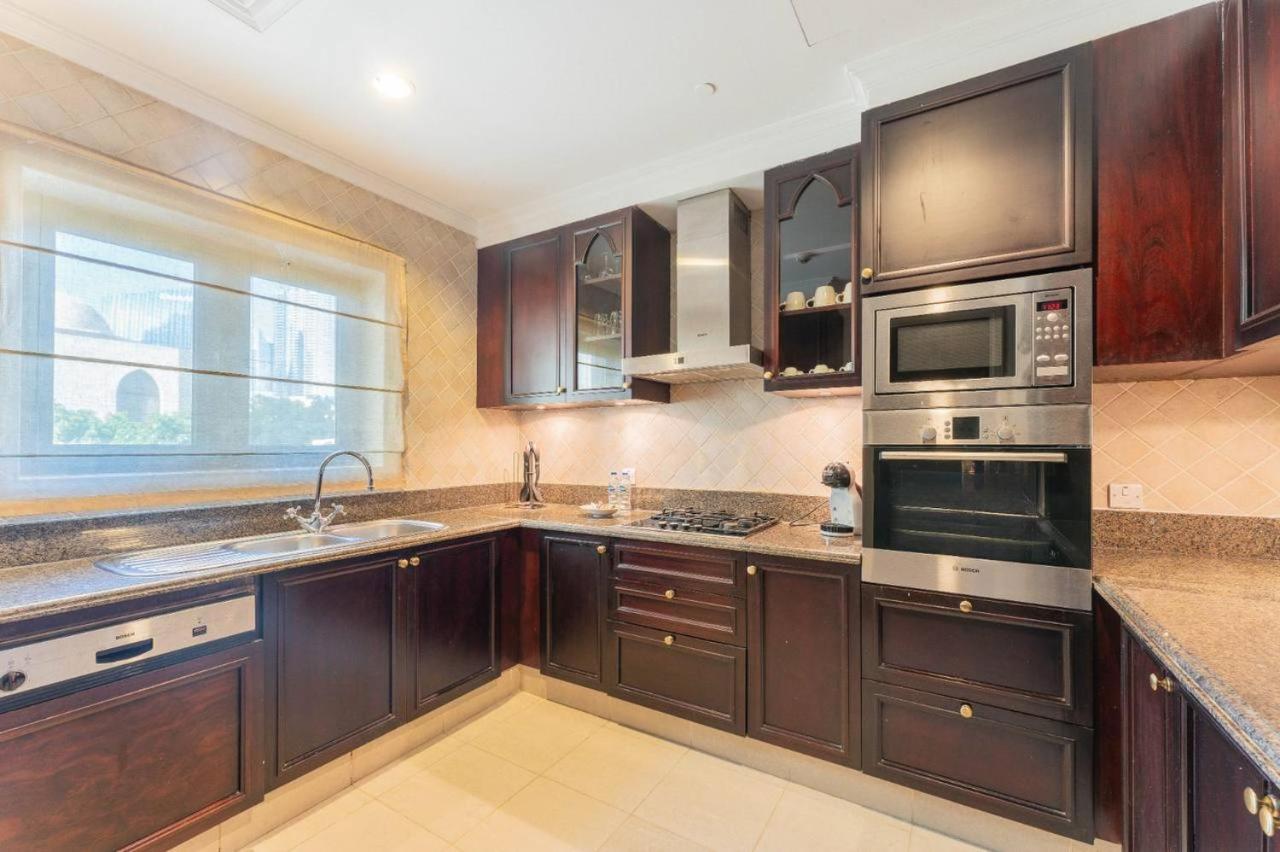 Apartment Luxury In Front Of Burj Khalifa