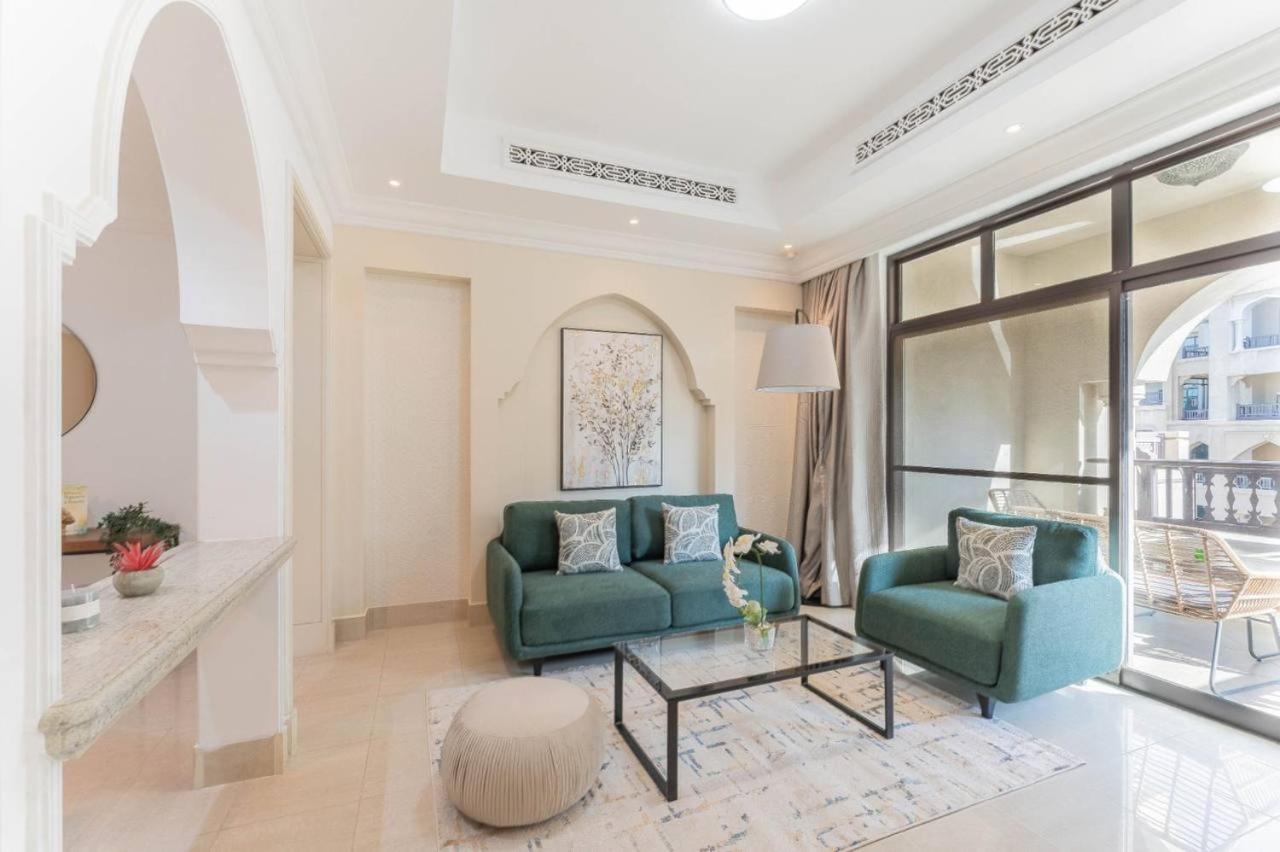 Luxury In Front Of Burj Khalifa * Dubai