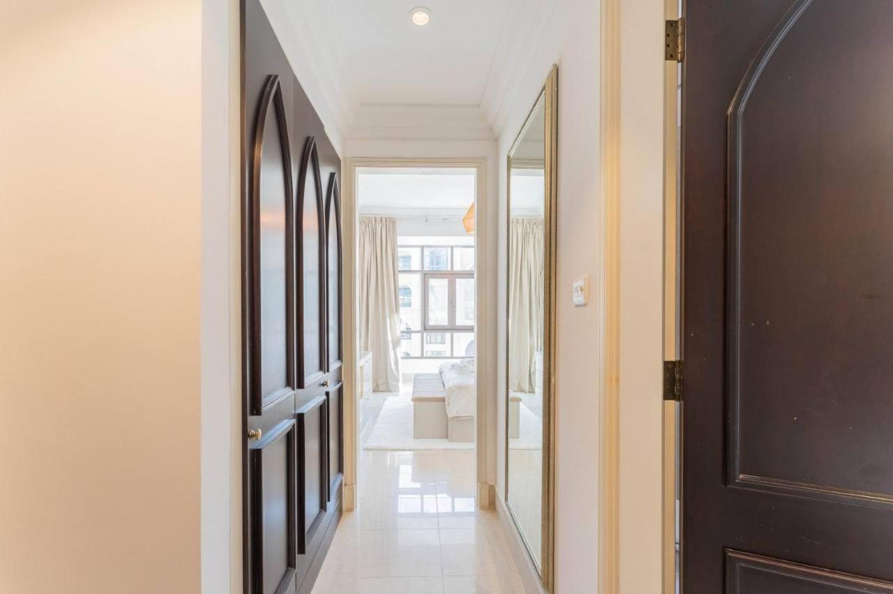 Luxury In Front Of Burj Khalifa Apartment *
