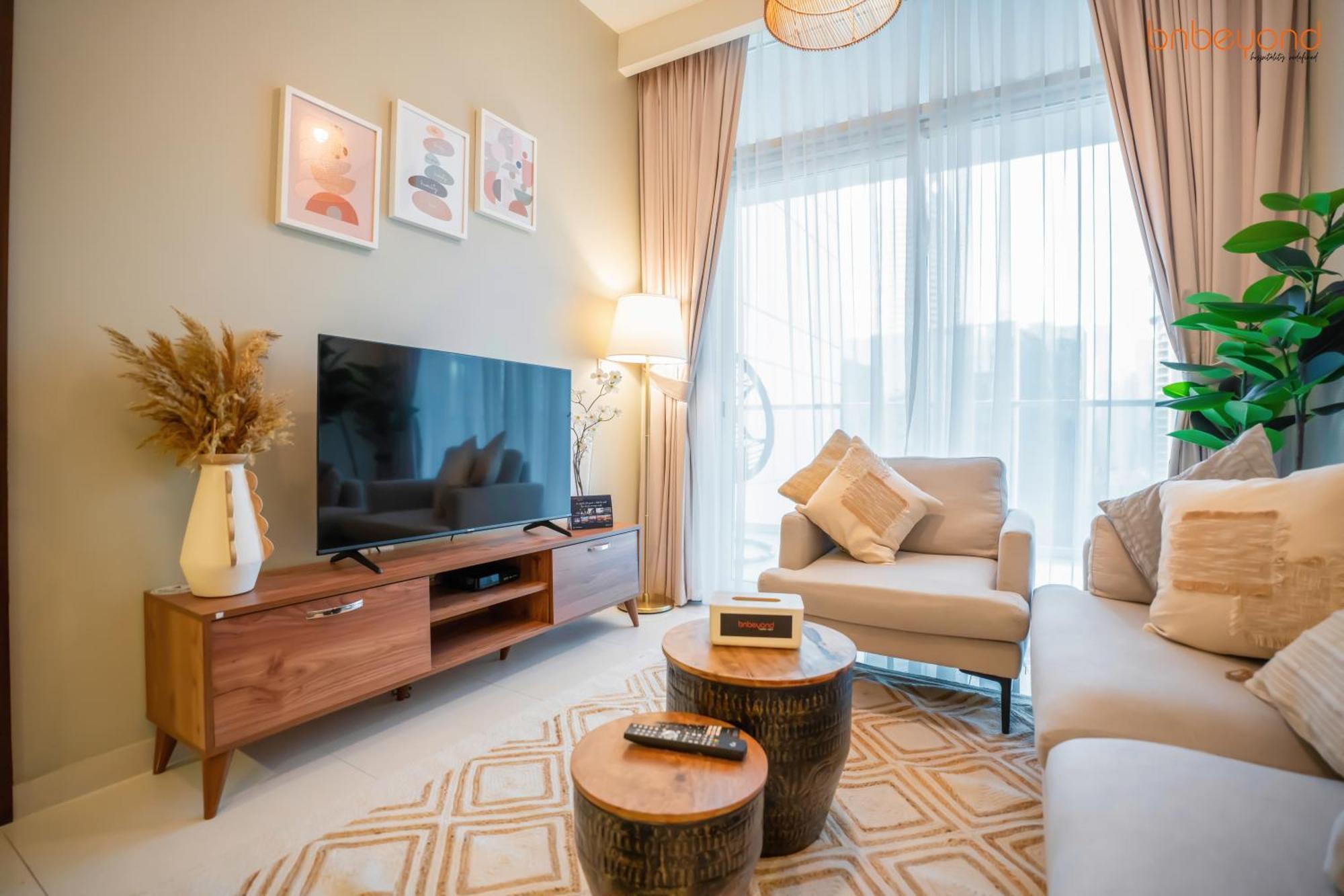 Cozy Retreat With Burj Views By Bnbeyond Apartment *