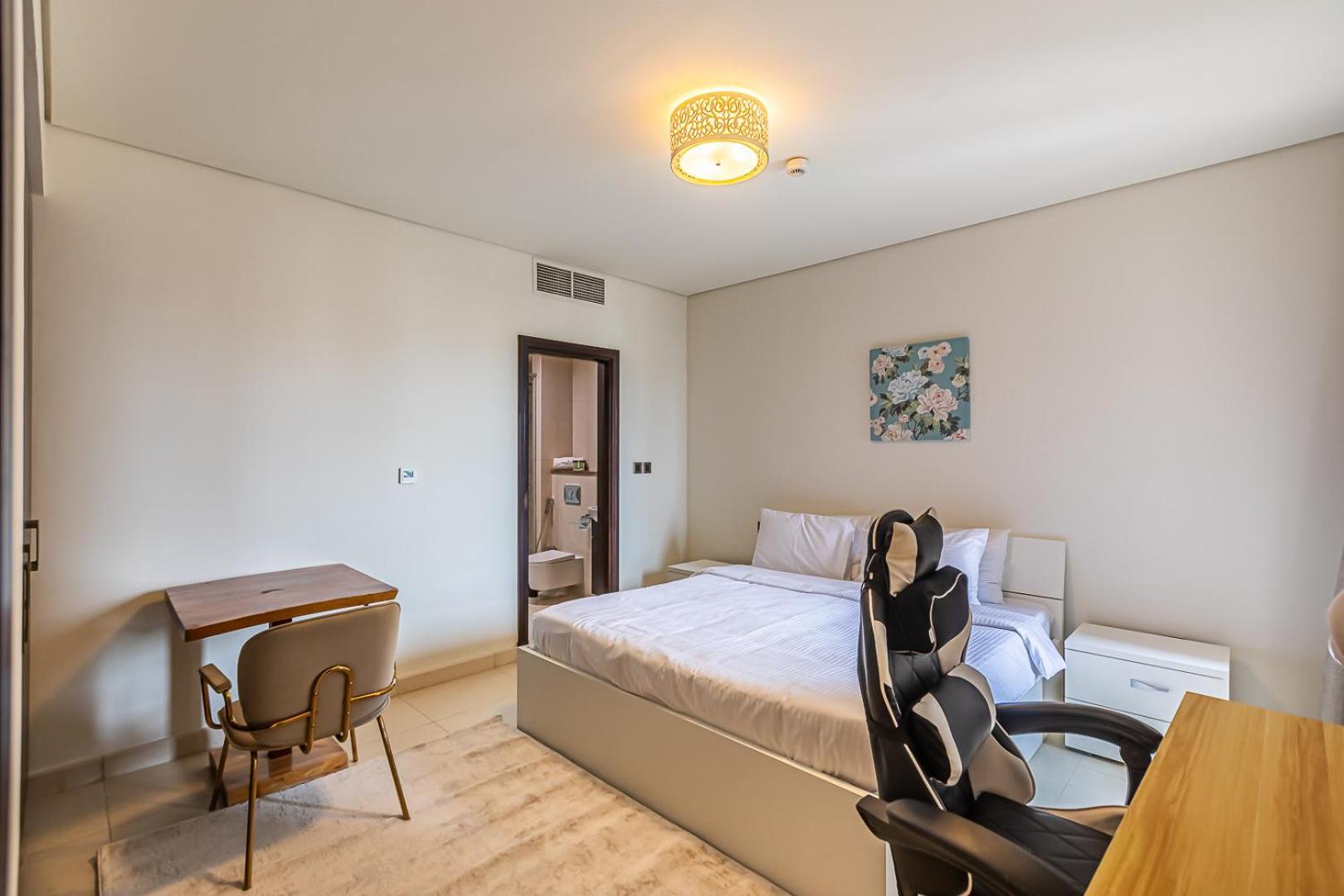 Balqis I Renovated 3bdr With 1 Maid I Palm Jumeirah Apartment