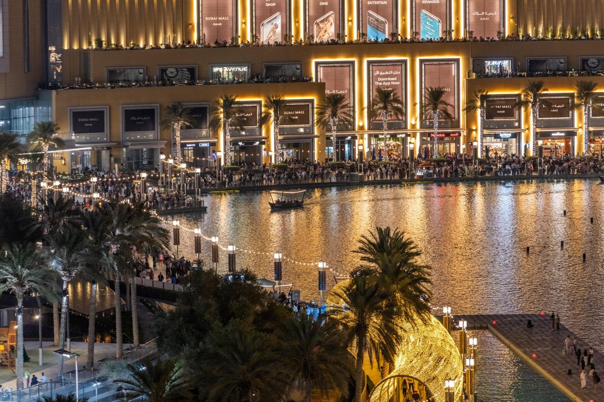 Apartment Hermes-style 2br, Full Burj Khalifa View - Infinity Pool - Full Fountain View Dubai