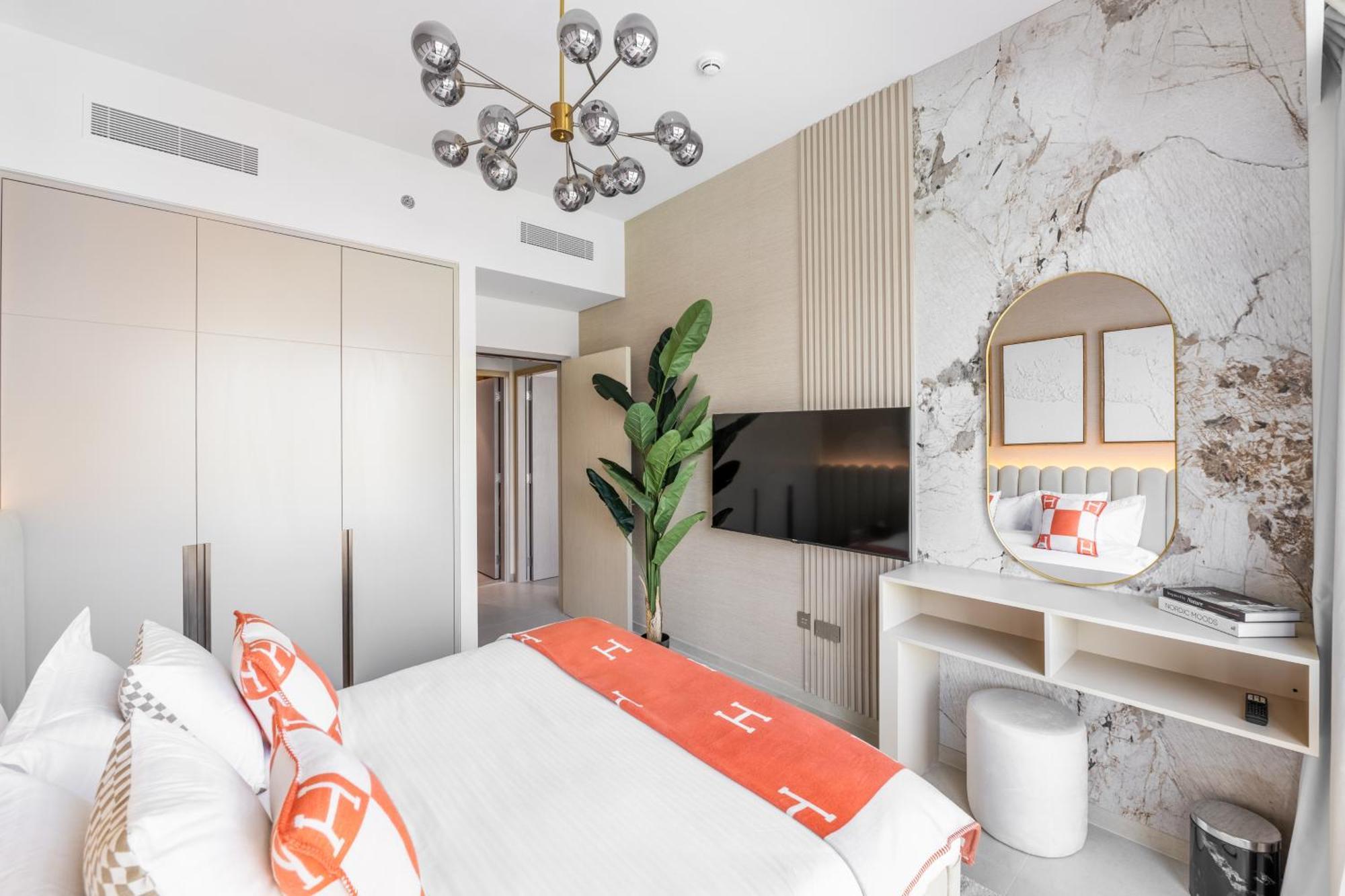 Apartment Hermes-style 2br, Full Burj Khalifa View - Infinity Pool - Full Fountain View