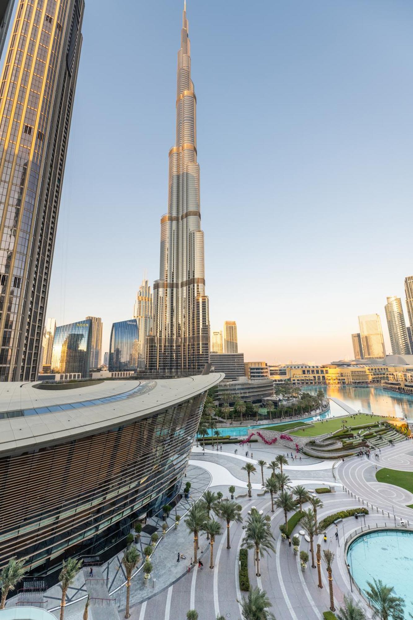 Apartment Hermes-style 2br, Full Burj Khalifa View - Infinity Pool - Full Fountain View *