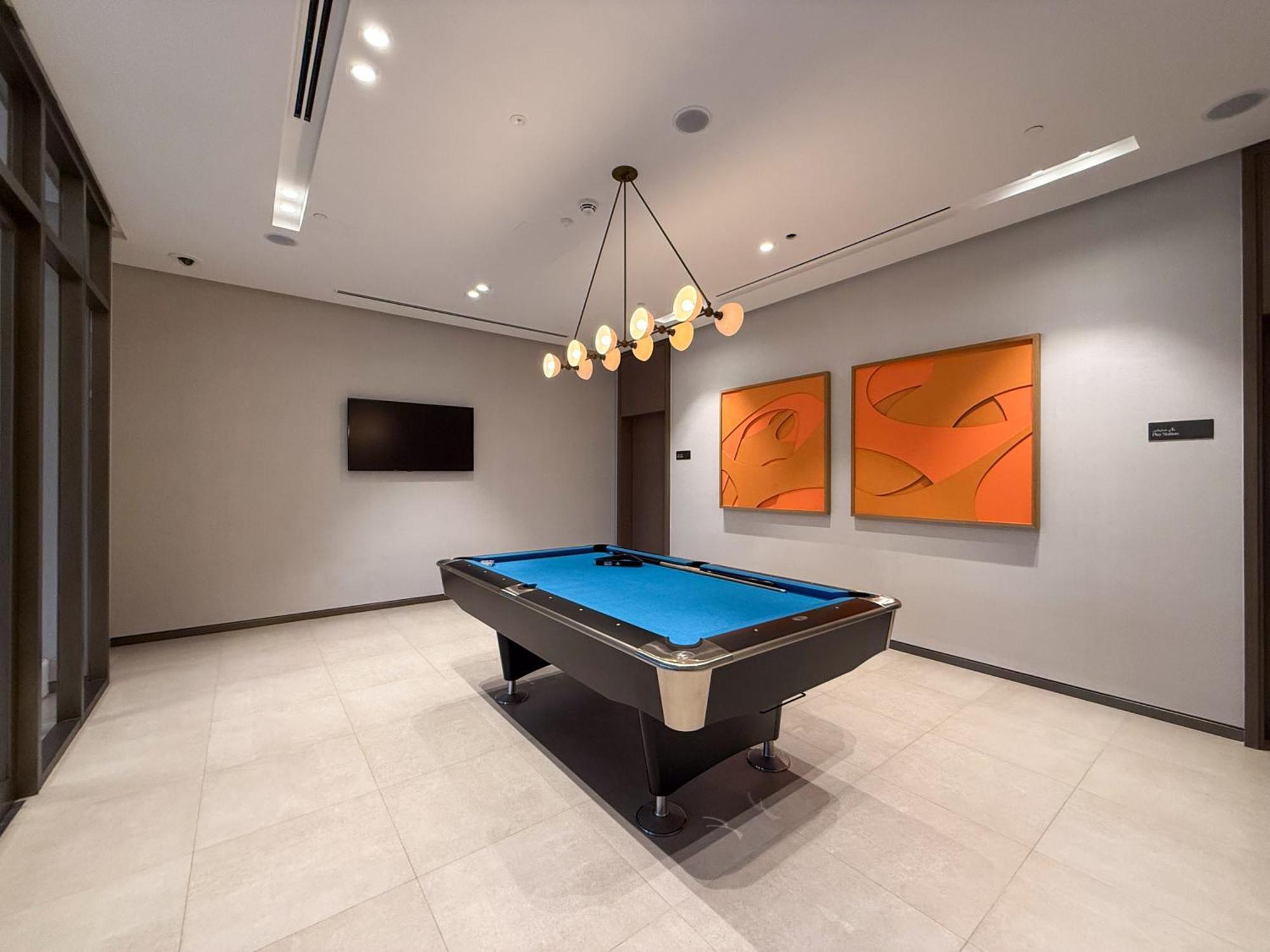Apartment Hermes-style 2br, Full Burj Khalifa View - Infinity Pool - Full Fountain View *