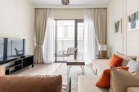 Brand New 1bhk In The Heart Of Hills Dubai