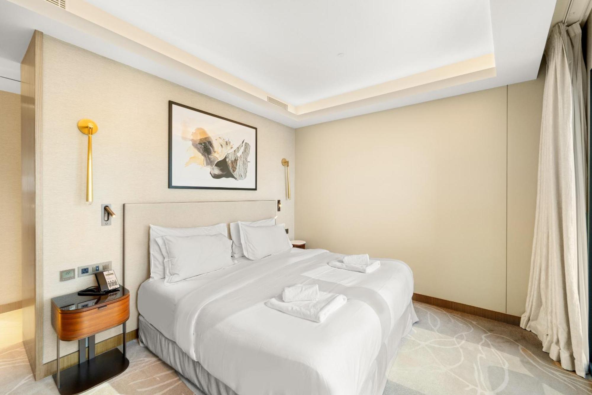 Vayk - Incredible 2bd At Address Opera Dubai
