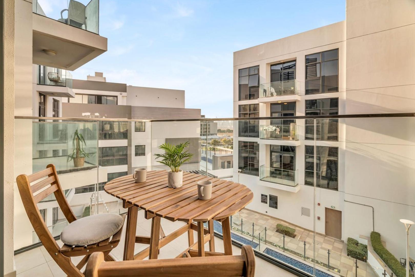 Guestready - Contemporary Retreat At Azizi Gardens Apartment Dubai