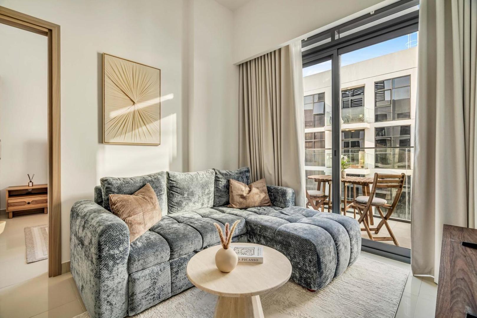 Guestready - Contemporary Retreat At Azizi Gardens Apartment Dubai