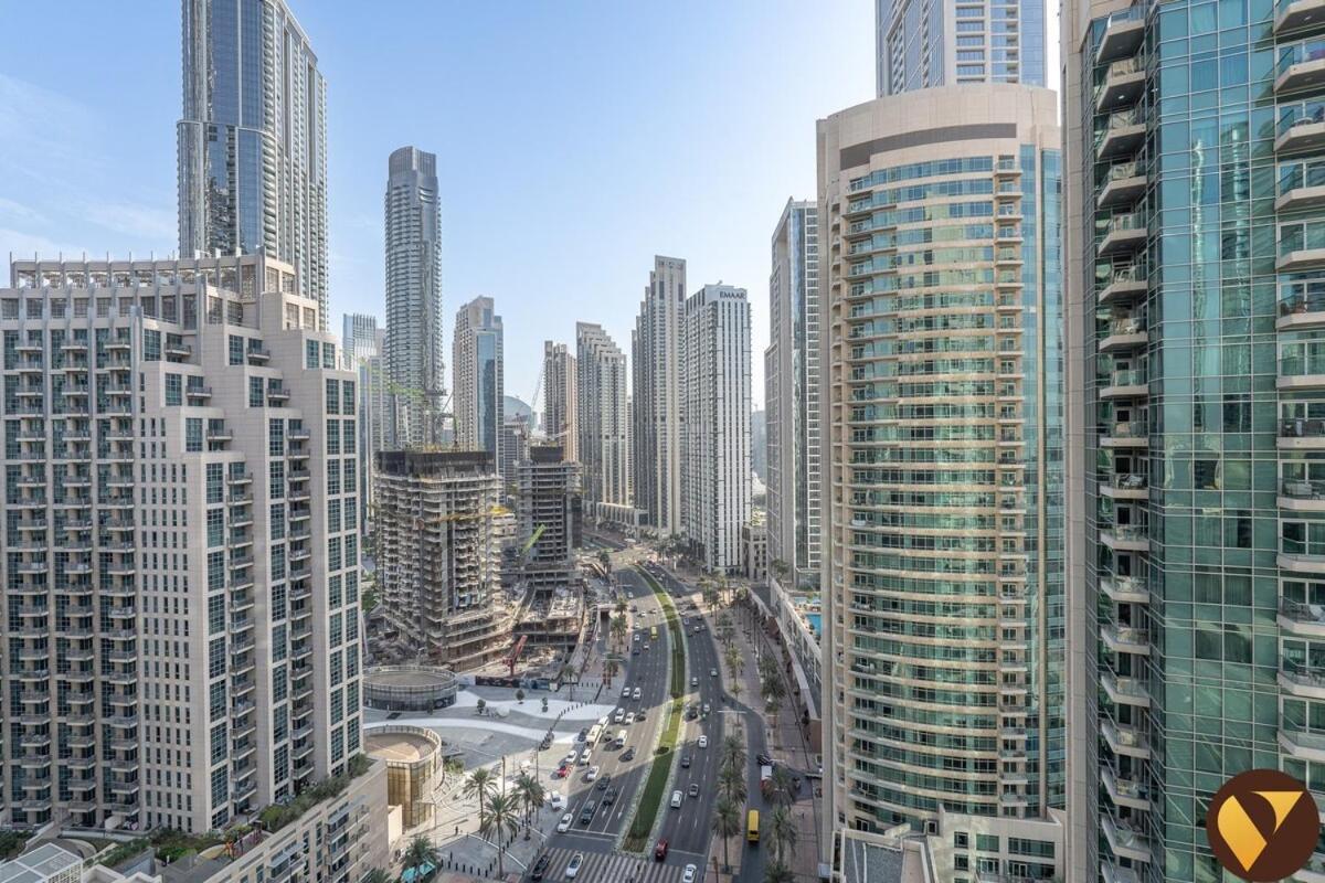Vogue The Lofts By Emaar - Stunning Burj Khalifa View From The Living Room, Prime Location On Sheikh Mohammed Bin Rashid Blvd, Downtown Apartment Dubai