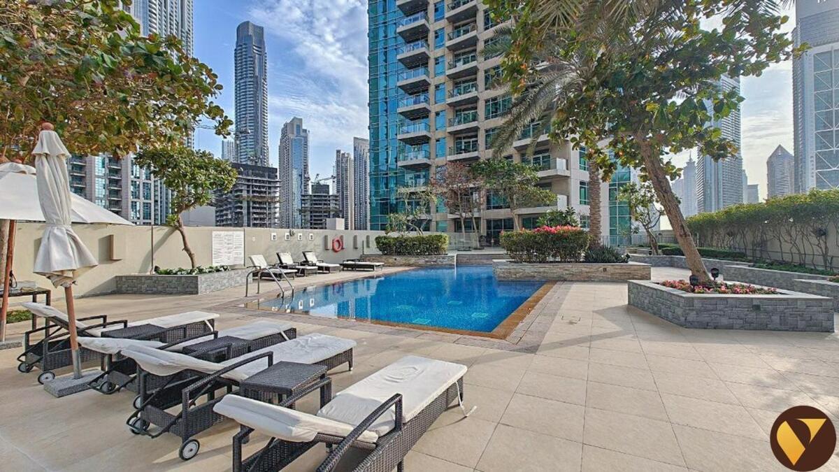 Vogue The Lofts By Emaar - Stunning Burj Khalifa View From The Living Room, Prime Location On Sheikh Mohammed Bin Rashid Blvd, Downtown Apartment