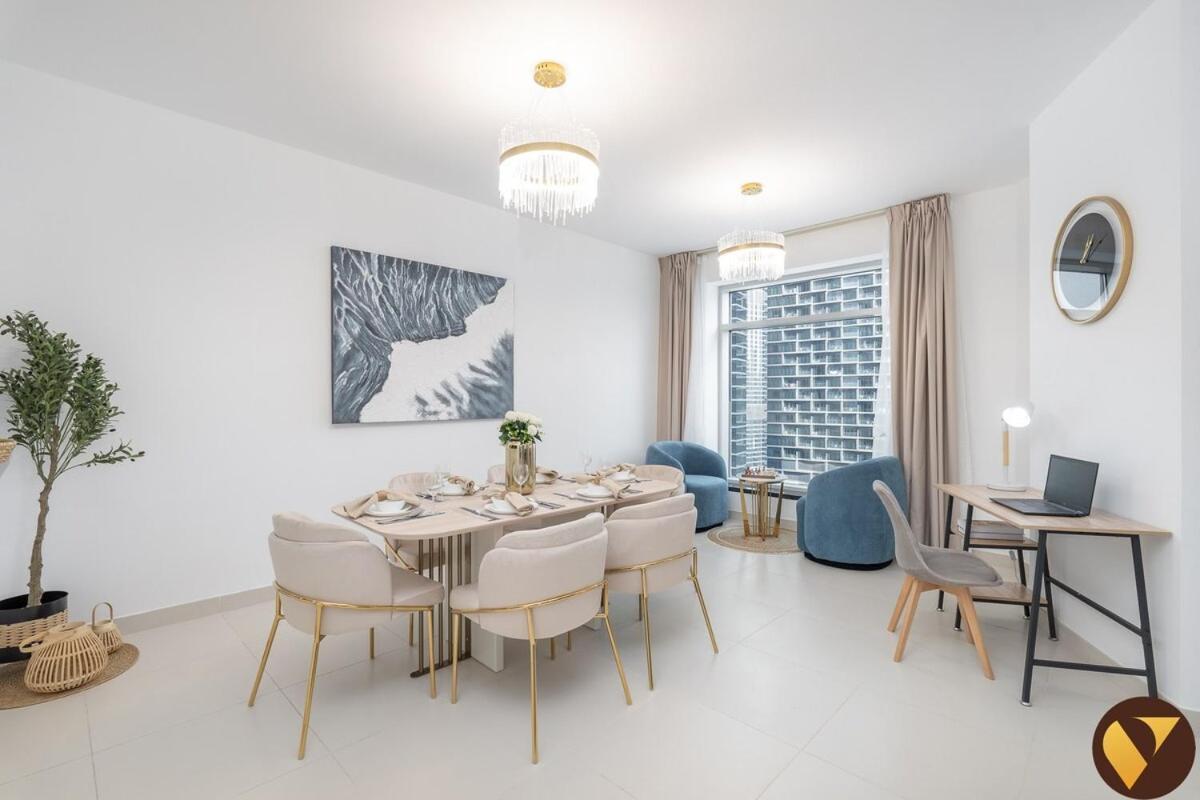 Apartment Vogue The Lofts By Emaar - Stunning Burj Khalifa View From The Living Room, Prime Location On Sheikh Mohammed Bin Rashid Blvd, Downtown *
