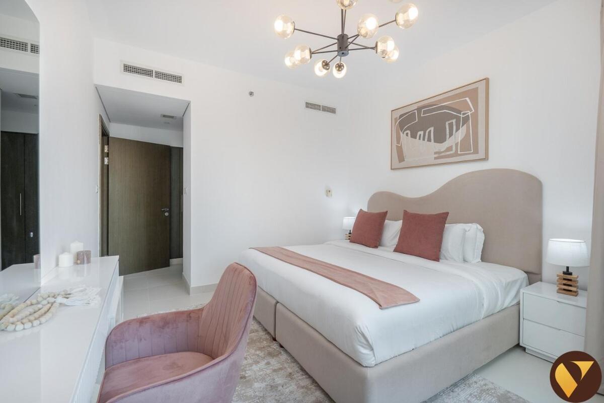 Vogue The Lofts By Emaar - Stunning Burj Khalifa View From The Living Room, Prime Location On Sheikh Mohammed Bin Rashid Blvd, Downtown *