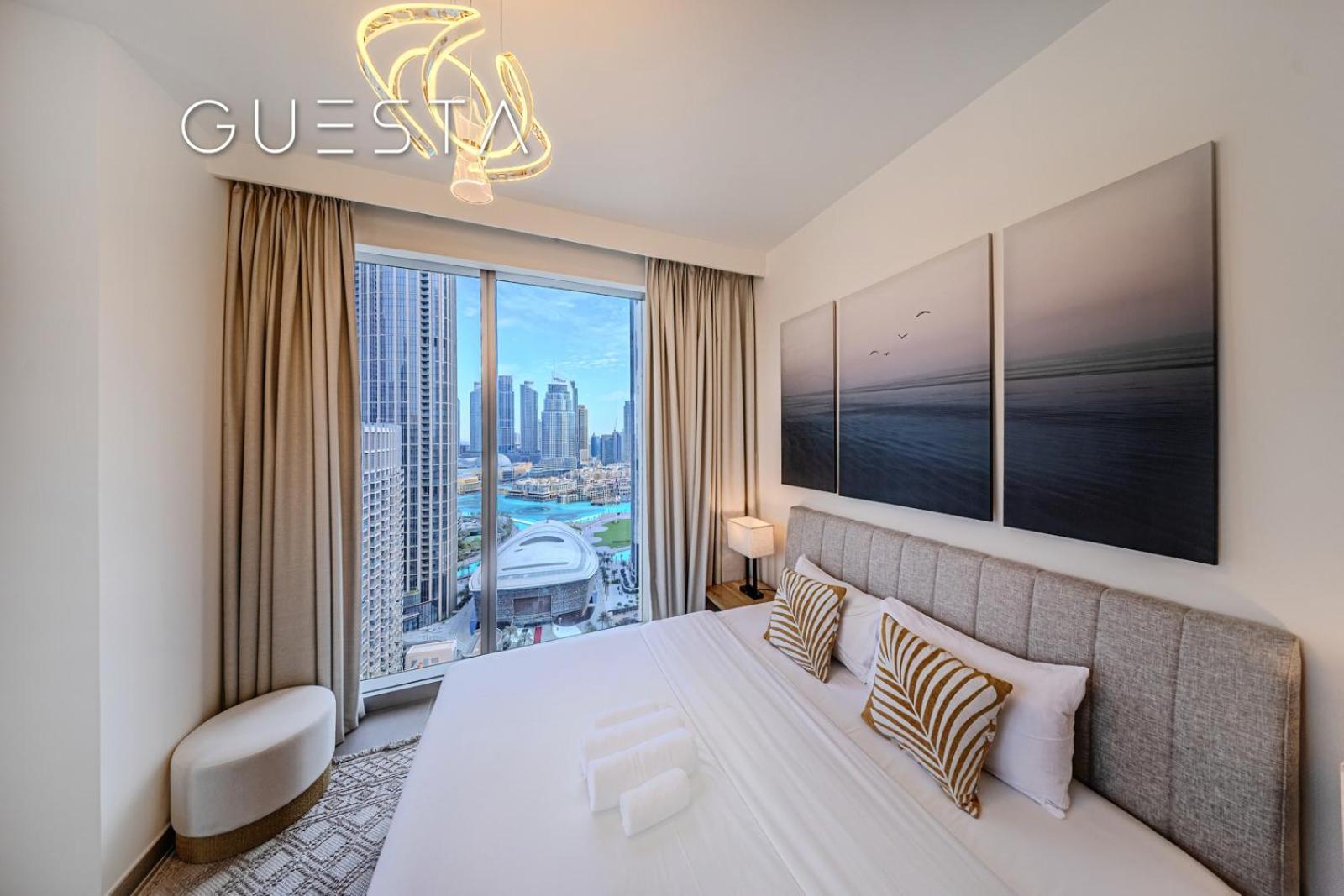Tower - Fountain View, Downtown Apartment *