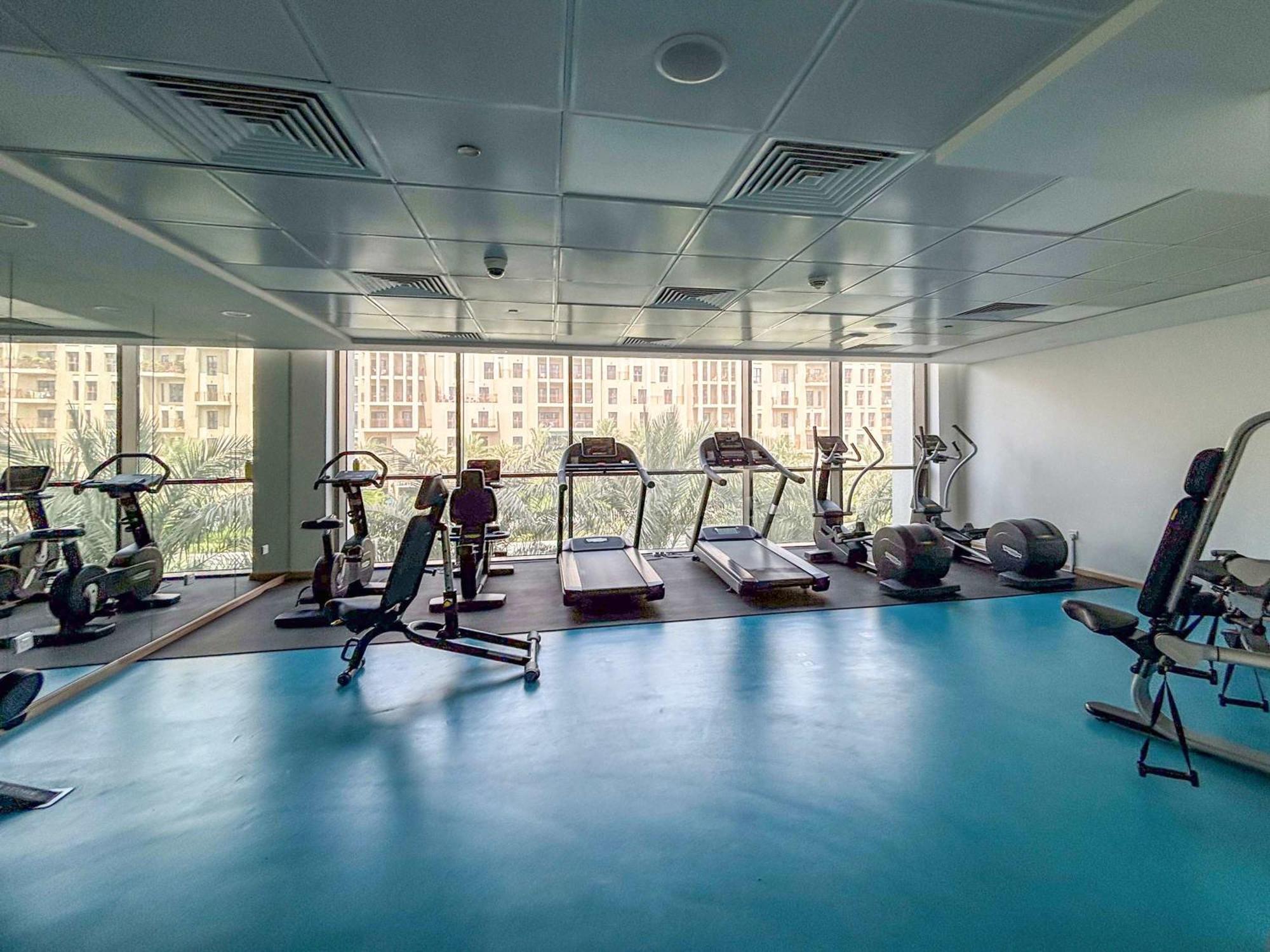 Apartment Frank Porter - Hayat Boulevard 2b Dubai