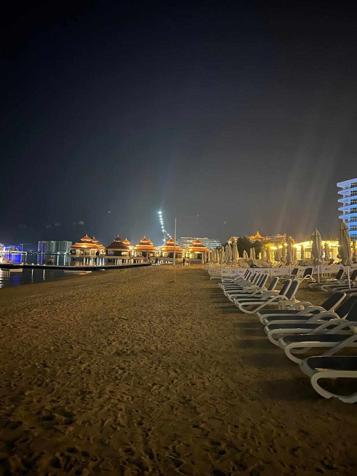 Apartment Luxurious By The In The Palm Jumeirah