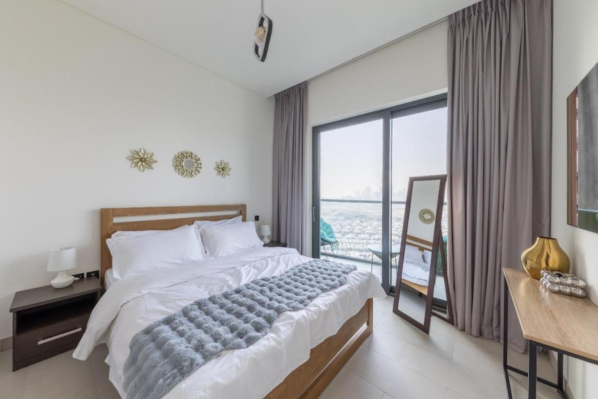 Chic 1br In Sobha Hartland Waves Apartment Dubai
