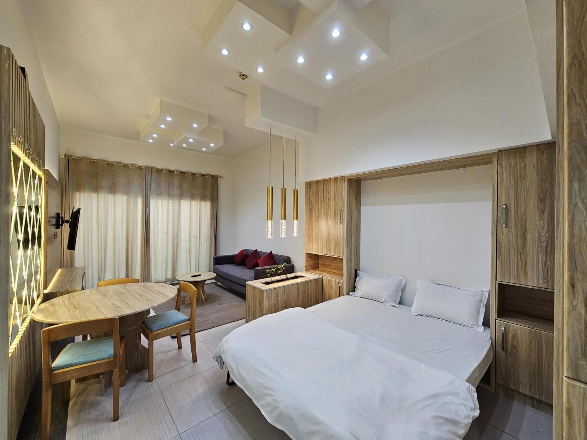 Apartment Zenith Smart - Zenith Tower A1 *