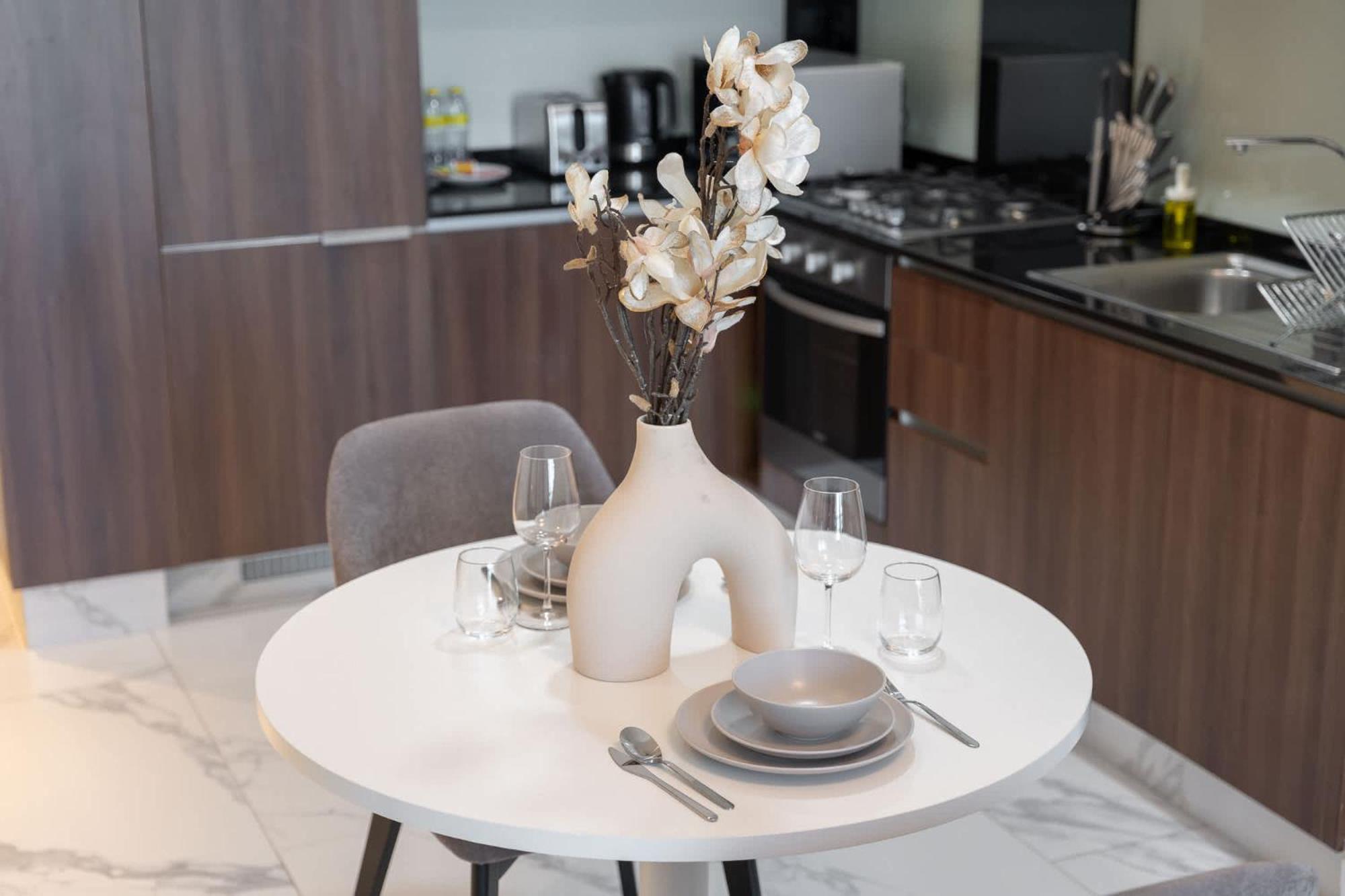 Extravagant 1 Bedroom In J One Business Bay Apartment