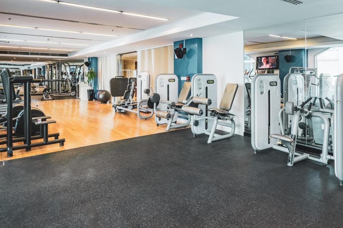 Stylish 1-bedroom Perfect For 4 In Jbr Marina Apartment