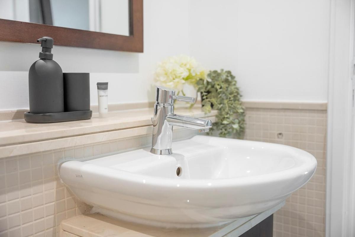 Stylish 1-bedroom Perfect For 4 In Jbr Marina * Dubai