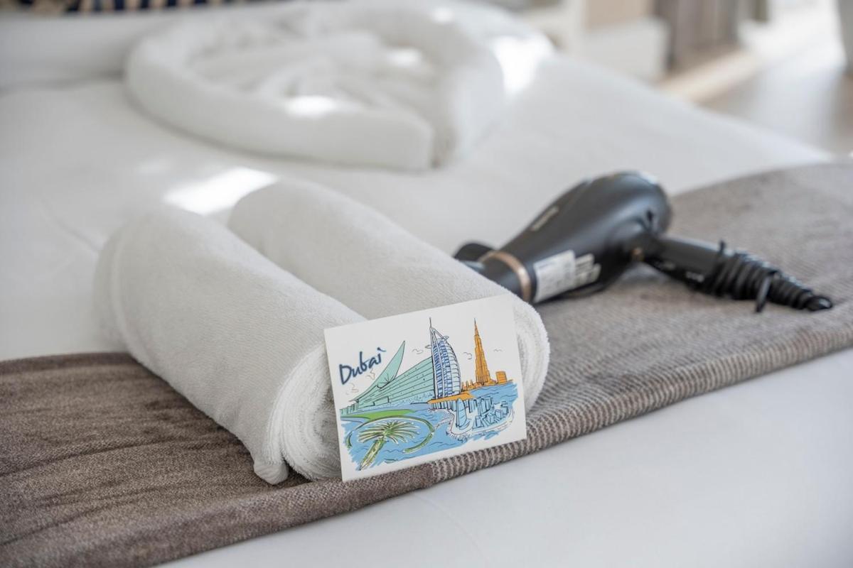 Stylish 1-bedroom Perfect For 4 In Jbr Marina Apartment *
