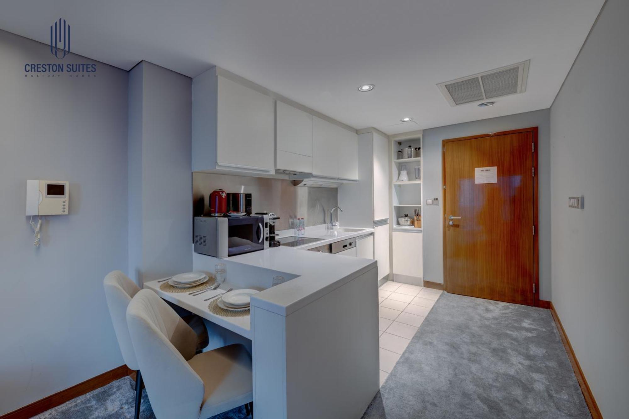 Creston The Mall Residences Apartment