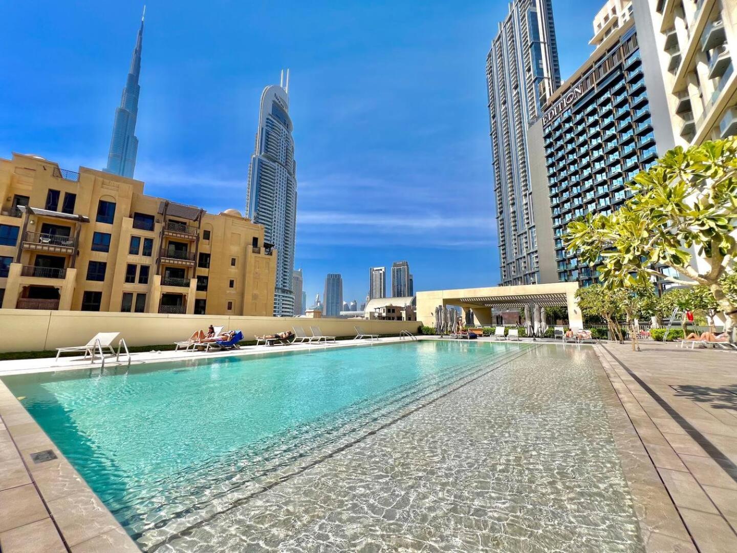 Apartment Luxury At The Top- Iconic Burj Views-dubai Mall Access 2br By Maxx Value Homes *