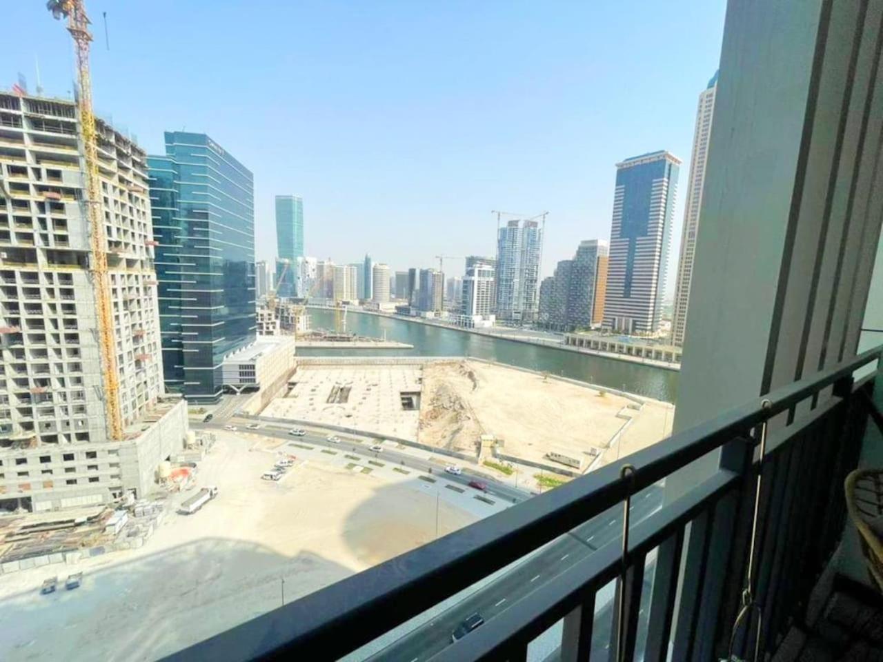 Apartment Zada Tower 1br With Business Bay Canal Part View By Vibel *