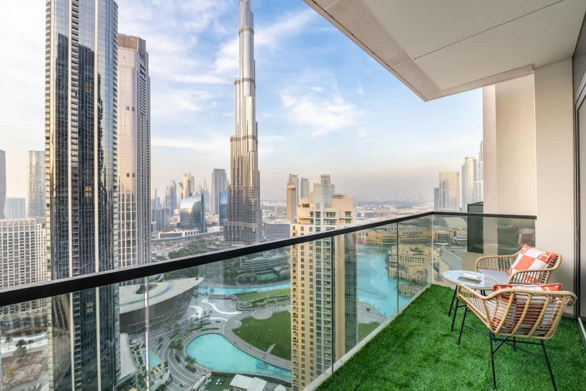 Luxury 4br With Hermes Touch & Burj Khalifa View Apartment Dubai