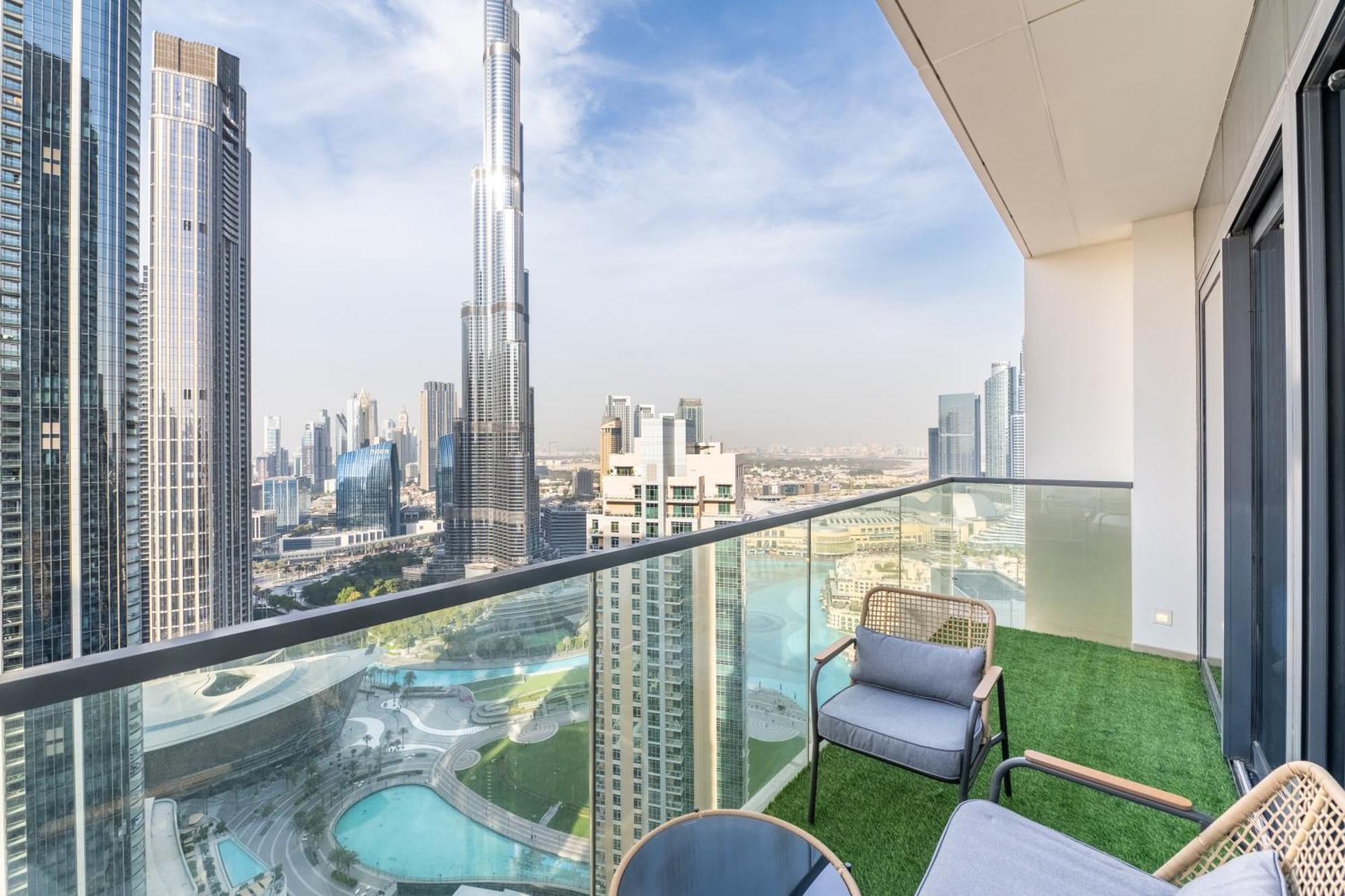 Apartment Luxury 4br With Hermes Touch & Burj Khalifa View *